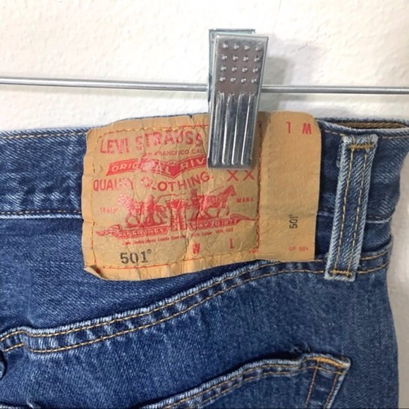 VINTAGE LEVIS denim womens high rise button fly 501s - Picture 5 of 7